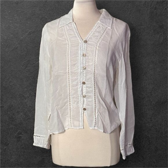 J.Jill Women’s Lace Button Down White Shirt in the Size Medium - Picture 4 of 11
